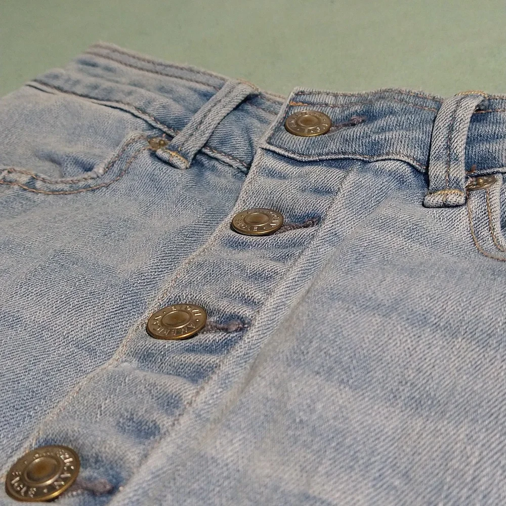 American Eagle denim skirt - Picture 9 of 12